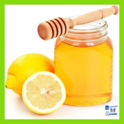Water_with_lemon_and_honey